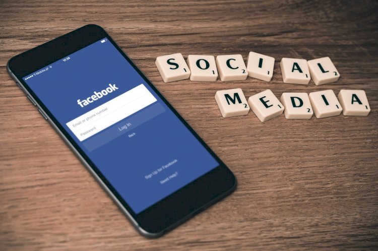 Facebook- The Largest Organization to Connecting Peoples